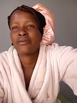 Snapshot of SexySlender_98 chatting on June 16, 2026, 7:00 am SexySlender 98 online show from June 16, 2026, 7:00 am