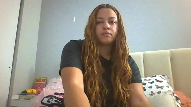 madzbailey online show from April 21, 2026, 3:17 pm