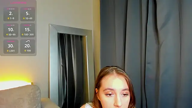 Amy-Desiree online show from April 7, 2026, 1:06 am