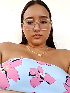 Snapshot of naughty_girl_hot_ chatting on April 21, 2026, 2:45 pm naughty girl hot online show from April 21, 2026, 2:45 pm