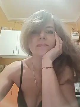 Snapshot of TaynaSecret chatting on June 18, 2026, 9:30 pm TaynaSecret online show from June 18, 2026, 9:30 pm