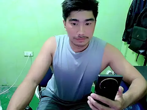 Snapshot of Hunkfireman chatting on April 4, 2026, 1:52 pm Hunkfireman online show from April 4, 2026, 1:52 pm