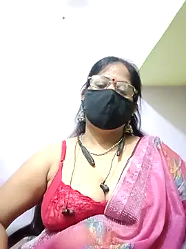 SEEMA 012 online show from May 16, 2026, 10:36 am