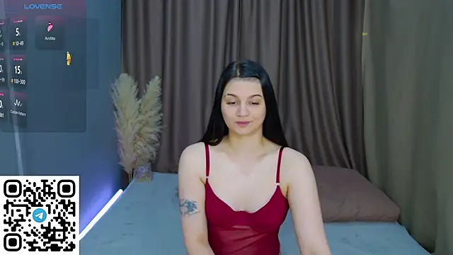 JennyJordans online show from May 7, 2026, 2:17 am