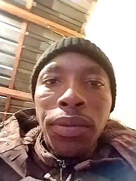 alphamale25 online show from April 17, 2026, 6:22 pm