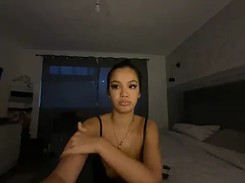 Jasminebrownx online show from May 19, 2026, 8:26 pm