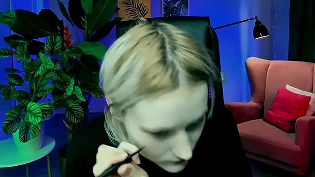 MicheleMarsh online show from April 4, 2026, 11:18 am