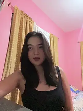 onlykays  online show from April 19, 2026, 1:10 pm