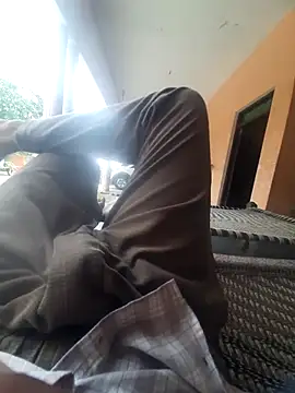 Snapshot of volcanojatt00 chatting on May 7, 2026, 5:24 am volcanojatt00 online show from May 7, 2026, 5:24 am