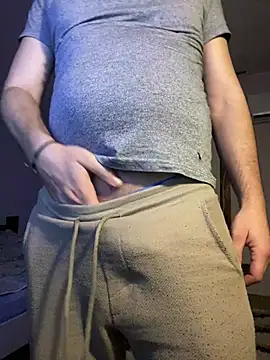 privatepp online show from April 4, 2026, 7:11 pm