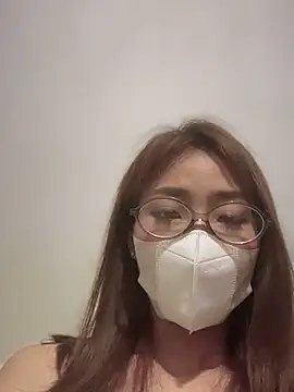 vitvitne online show from April 3, 2026, 6:17 pm