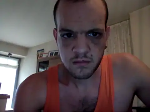 Snapshot of pig94pig chatting on April 14, 2026, 2:45 pm pig94pig online show from April 14, 2026, 2:45 pm