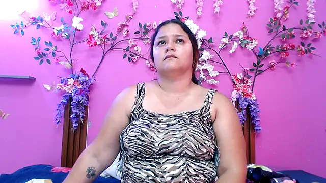 starfishanal21 online show from May 3, 2026, 7:20 pm