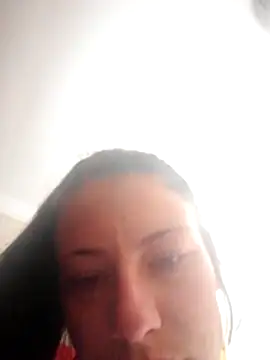 Snapshot of Hildaqii chatting on July 12, 2026, 9:44 am Hildaqii online show from July 12, 2026, 9:44 am
