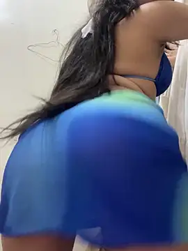 Snapshot of Saricol_sexy1_squirt chatting on April 10, 2026, 11:20 pm Saricol sexy1 squirt online show from April 10, 2026, 11:20 pm