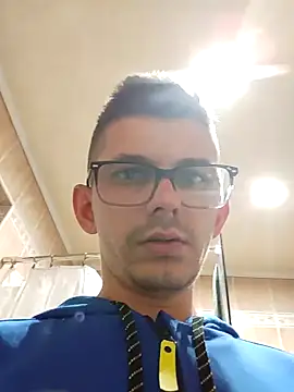 ENzFa online show from April 4, 2026, 3:27 am