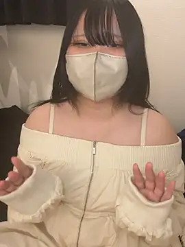 miwako mothi online show from April 11, 2026, 2:32 pm