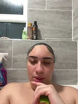 Snapshot of shayyxo chatting on April 6, 2026, 9:05 pm shayyxo online show from April 6, 2026, 9:05 pm