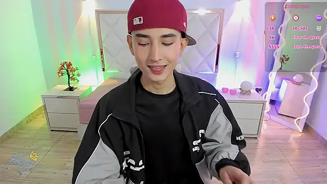 Snapshot of Eidan_tay chatting on April 30, 2026, 1:06 pm Eidan tay online show from April 30, 2026, 1:06 pm