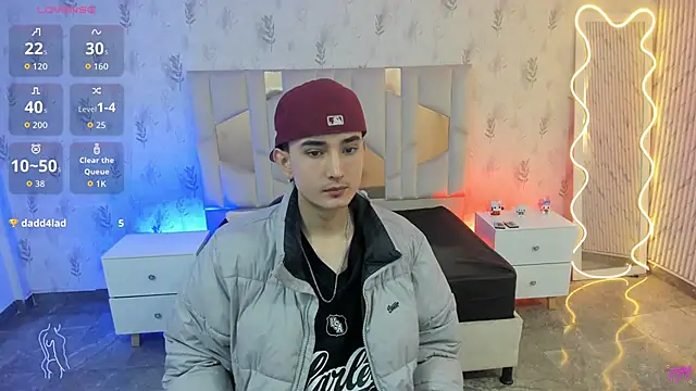 Snapshot of Eidan_tay chatting on May 10, 2026, 11:59 am Eidan tay online show from May 10, 2026, 11:59 am
