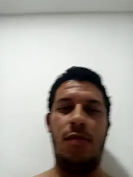 Snapshot of alberto_marques chatting on April 25, 2026, 9:12 pm alberto marques online show from April 25, 2026, 9:12 pm