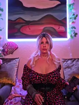 ItsAuroraBorealis online show from May 31, 2026, 9:49 pm