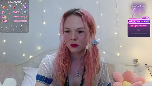 Snapshot of hexbunnie chatting on April 5, 2026, 2:20 am hexbunnie online show from April 5, 2026, 2:20 am