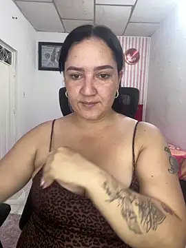 Fresita-12 online show from May 4, 2026, 12:50 am