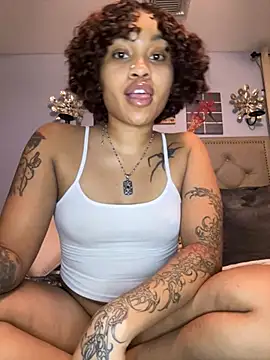 Snapshot of Sickobaby_ chatting on April 11, 2026, 1:43 am Sickobaby online show from April 11, 2026, 1:43 am