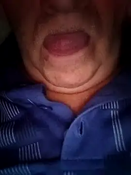 lickboy40 online show from June 17, 2026, 12:24 am
