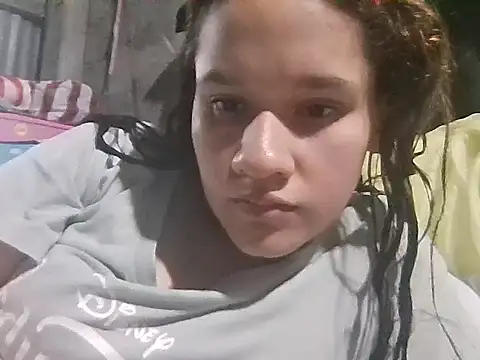 JennifferJilson online show from April 24, 2026, 2:36 am