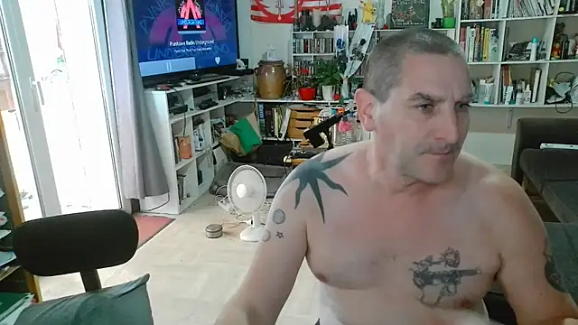 Snapshot of teddythebeer86 chatting on June 30, 2026, 2:40 pm teddythebeer86 online show from June 30, 2026, 2:40 pm