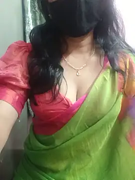 Snapshot of flora-jasmine-telugu chatting on June 17, 2026, 3:13 pm flora-jasmine-telugu online show from June 17, 2026, 3:13 pm