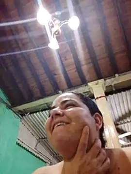 Snapshot of Golositadeamor chatting on April 29, 2026, 5:00 am Golositadeamor online show from April 29, 2026, 5:00 am