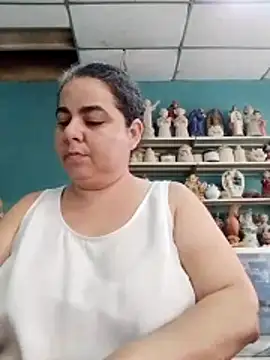 Snapshot of Golositadeamor chatting on May 1, 2026, 7:40 pm Golositadeamor online show from May 1, 2026, 7:40 pm