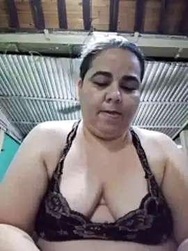 Snapshot of Golositadeamor chatting on May 5, 2026, 1:24 am Golositadeamor online show from May 5, 2026, 1:24 am