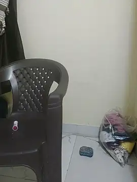 Monika kumari6 online show from May 17, 2026, 5:20 pm