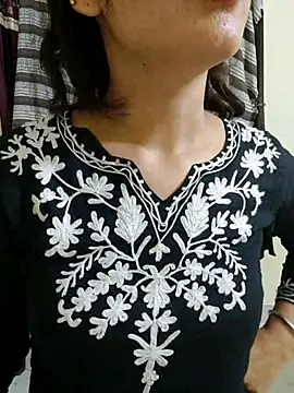 Monika kumari6 online show from May 24, 2026, 5:18 pm