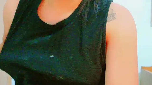Snapshot of MojaditPussy chatting on April 25, 2026, 2:36 pm MojaditPussy online show from April 25, 2026, 2:36 pm
