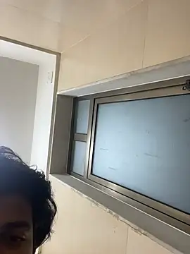 Snapshot of sunnyroy26 chatting on April 7, 2026, 7:42 am sunnyroy26 online show from April 7, 2026, 7:42 am