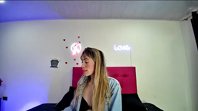 Lorena sweet33 online show from April 10, 2026, 2:44 pm