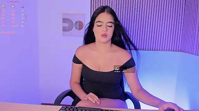 sophia  taylor online show from May 23, 2026, 1:26 pm
