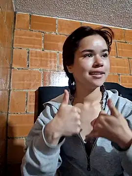 Belladona Nyx  online show from April 9, 2026, 1:05 am