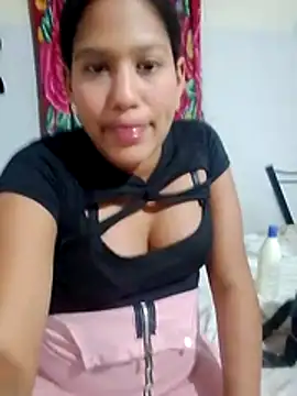 Snapshot of Cherry_0507 chatting on May 14, 2026, 11:44 pm Cherry 0507 online show from May 14, 2026, 11:44 pm