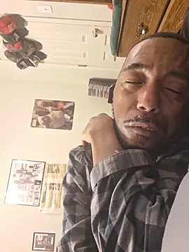 Willybigcock1981 online show from April 25, 2026, 3:20 am