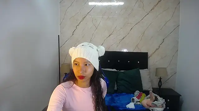 hasley cute online show from April 28, 2026, 7:30 pm