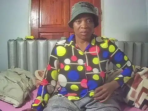 Snapshot of JoyceQueen7 chatting on April 6, 2026, 9:05 pm JoyceQueen7 online show from April 6, 2026, 9:05 pm