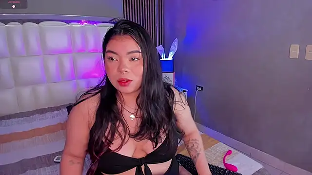 ROSELEI  online show from April 8, 2026, 12:38 pm