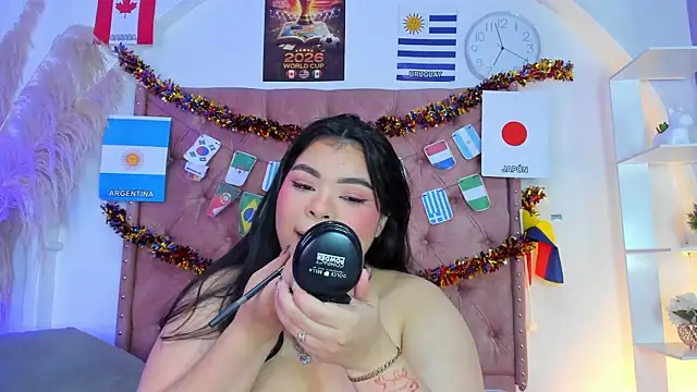 ROSELEI  online show from June 24, 2026, 7:18 am