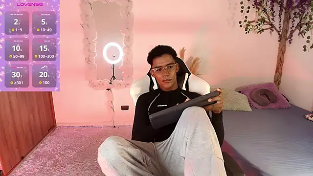 IamAndrey online show from May 17, 2026, 11:23 pm